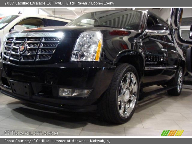 2007 Cadillac Escalade EXT AWD in Black Raven