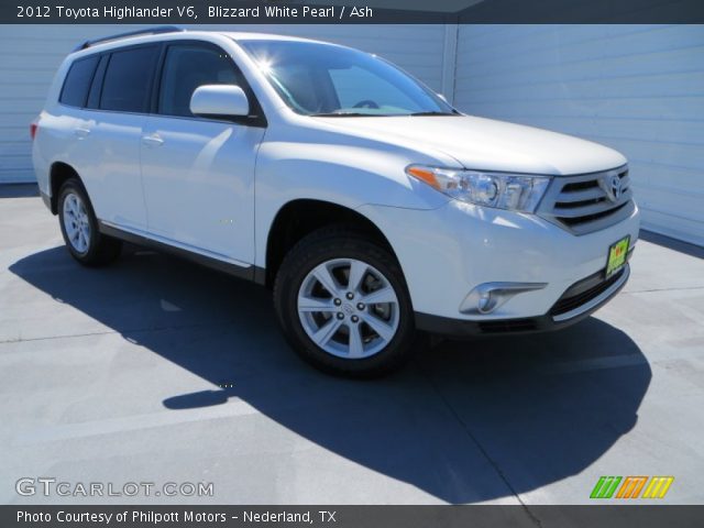 2012 Toyota Highlander V6 in Blizzard White Pearl