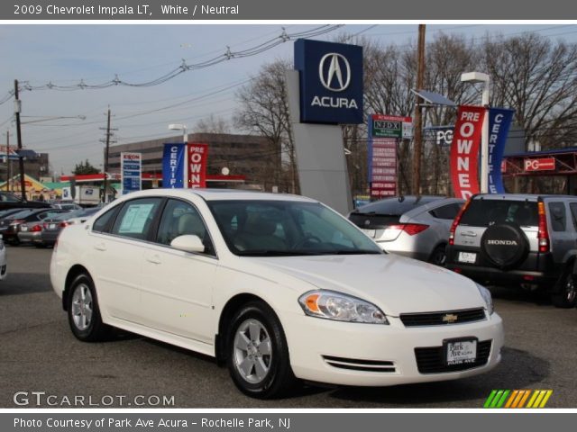 2009 Chevrolet Impala LT in White