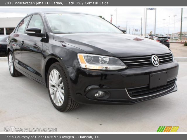 2013 Volkswagen Jetta TDI Sedan in Black Uni