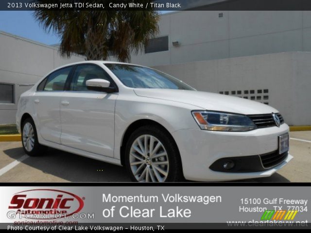 2013 Volkswagen Jetta TDI Sedan in Candy White