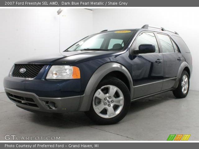 2007 Ford Freestyle SEL AWD in Dark Blue Pearl Metallic