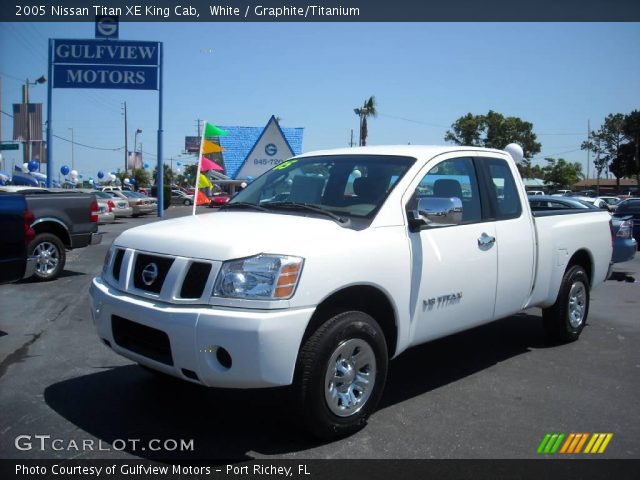 2005 Nissan Titan XE King Cab in White