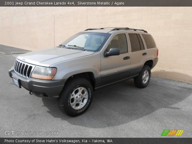 2001 Jeep Grand Cherokee Laredo 4x4 in Silverstone Metallic