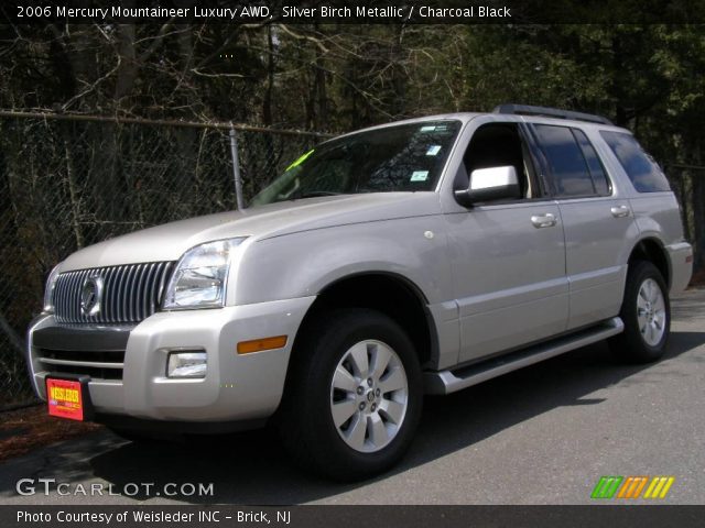 2006 Mercury Mountaineer Luxury AWD in Silver Birch Metallic