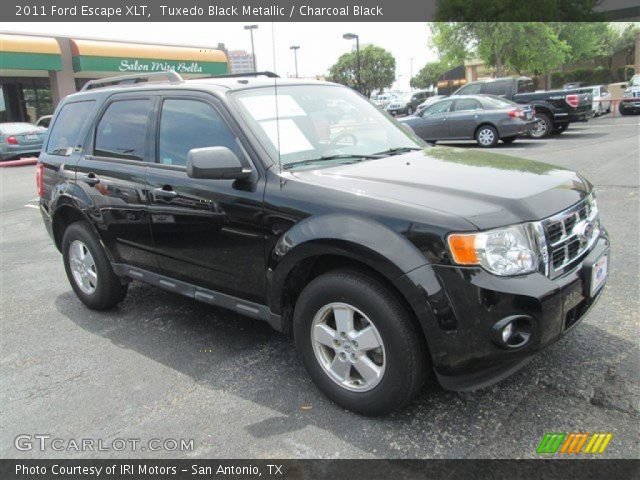 2011 Ford Escape XLT in Tuxedo Black Metallic