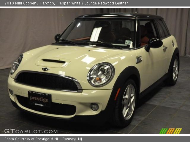 2010 Mini Cooper S Hardtop in Pepper White