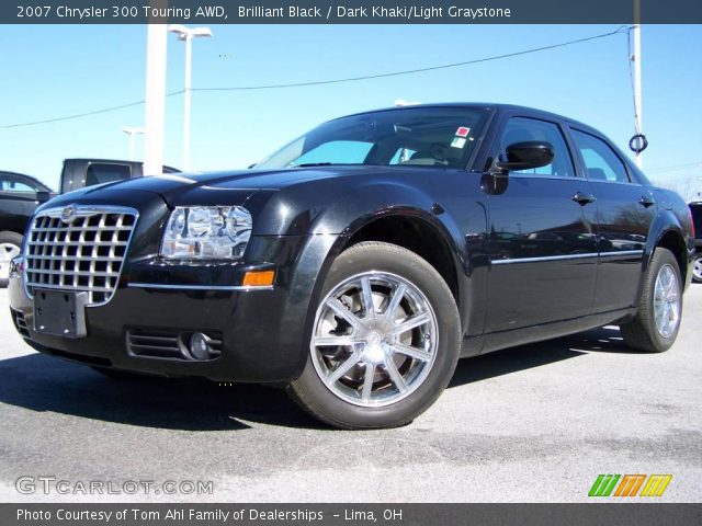 2007 Chrysler 300 Touring AWD in Brilliant Black