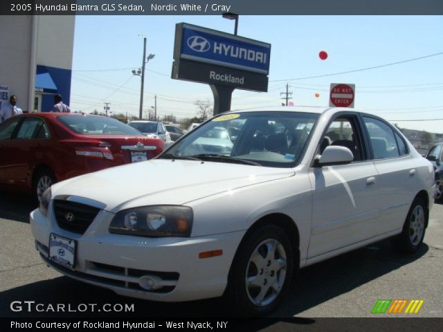 2005 Hyundai Elantra GLS Sedan in Nordic White