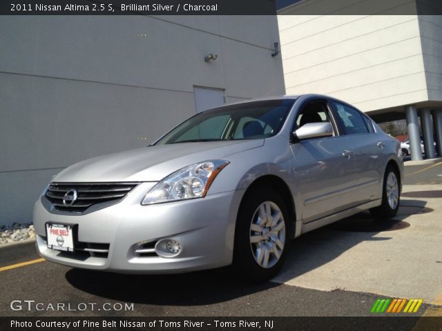 2011 Nissan Altima 2.5 S in Brilliant Silver