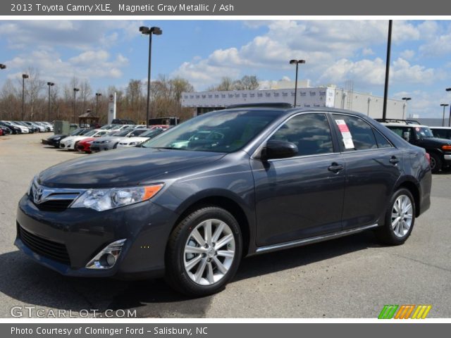 2013 Toyota Camry XLE in Magnetic Gray Metallic