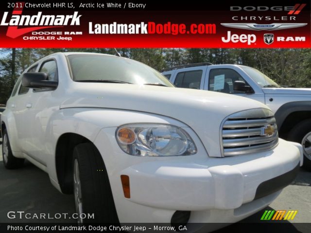 2011 Chevrolet HHR LS in Arctic Ice White