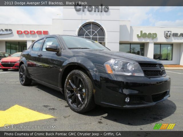 2013 Dodge Avenger SXT Blacktop in Black