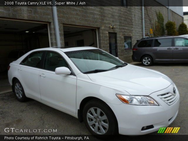 2008 Toyota Camry XLE V6 in Super White
