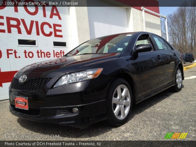 2009 Toyota Camry SE in Black
