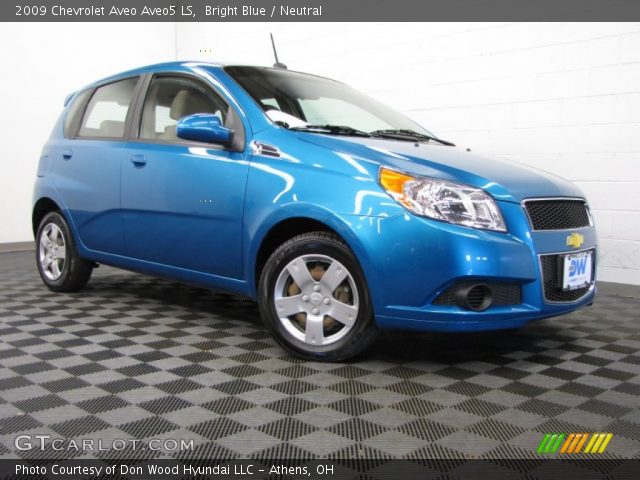 2009 Chevrolet Aveo Aveo5 LS in Bright Blue