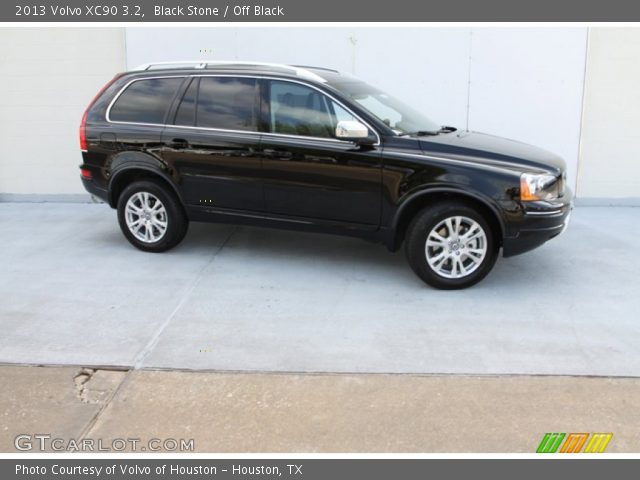 2013 Volvo XC90 3.2 in Black Stone