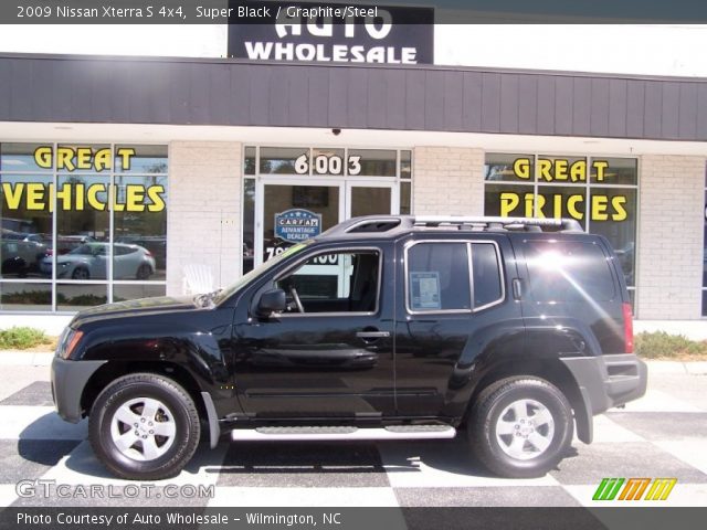 2009 Nissan Xterra S 4x4 in Super Black