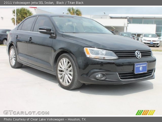 2011 Volkswagen Jetta SEL Sedan in Black