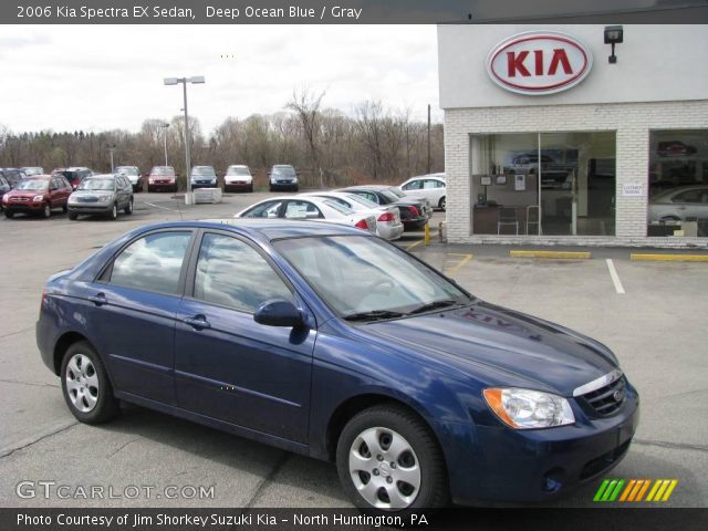 2006 Kia Spectra EX Sedan in Deep Ocean Blue
