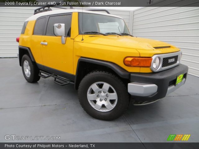 2008 Toyota FJ Cruiser 4WD in Sun Fusion Yellow