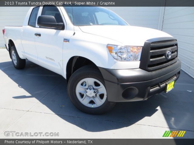 2013 Toyota Tundra Double Cab 4x4 in Super White