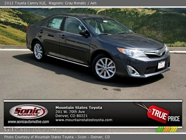 2013 Toyota Camry XLE in Magnetic Gray Metallic