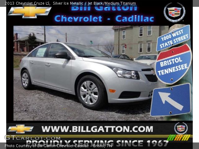 2013 Chevrolet Cruze LS in Silver Ice Metallic