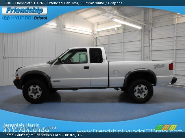 2002 Chevrolet S10 ZR2 Extended Cab 4x4 in Summit White