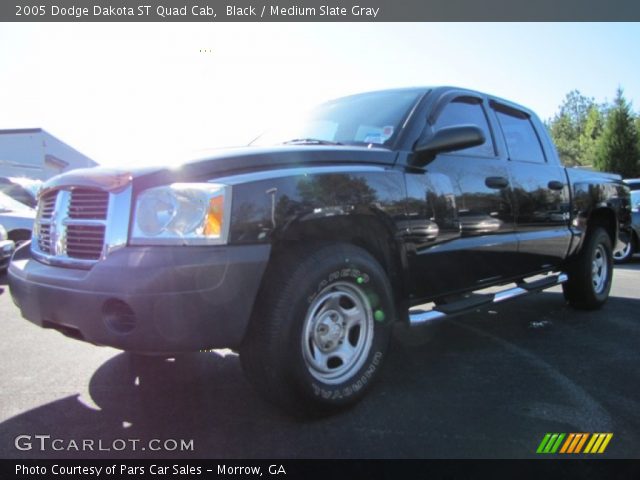 2005 Dodge Dakota ST Quad Cab in Black