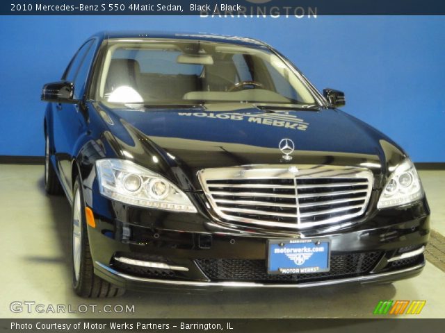 2010 Mercedes-Benz S 550 4Matic Sedan in Black