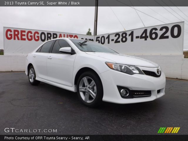 2013 Toyota Camry SE in Super White