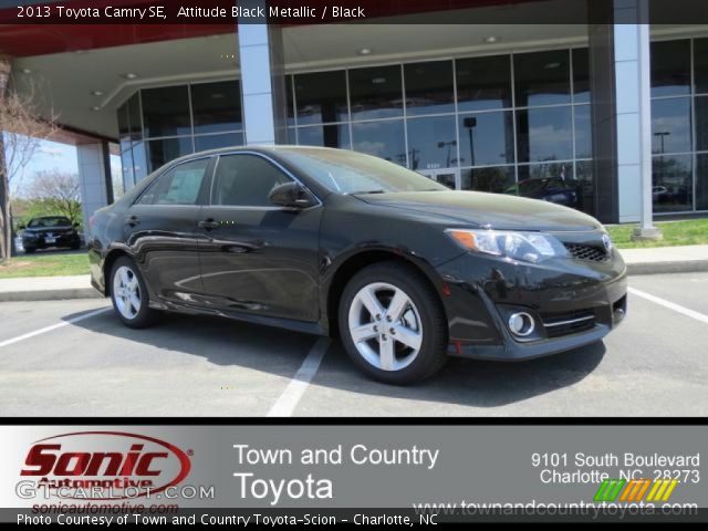 2013 Toyota Camry SE in Attitude Black Metallic