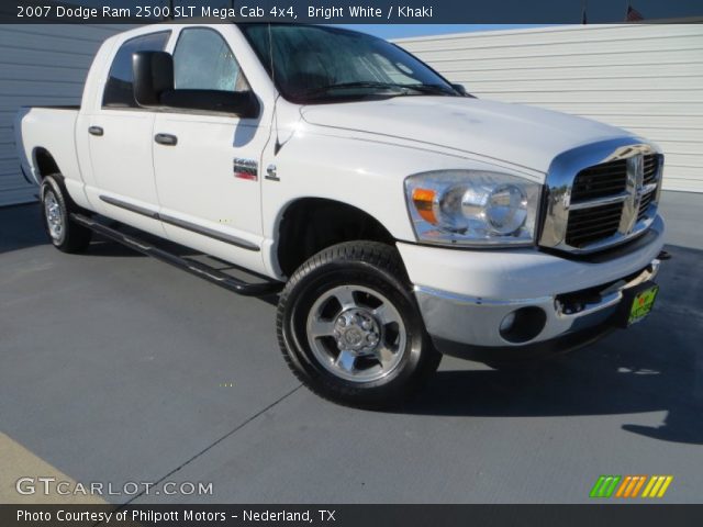 2007 Dodge Ram 2500 SLT Mega Cab 4x4 in Bright White