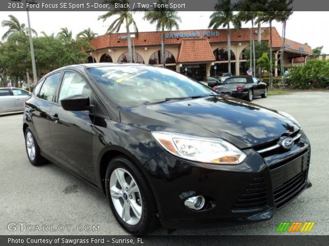2012 Ford Focus SE Sport 5-Door in Black