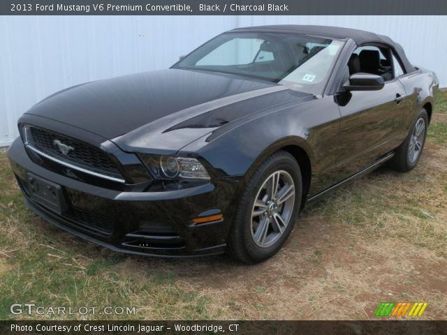 2013 Ford Mustang V6 Premium Convertible in Black
