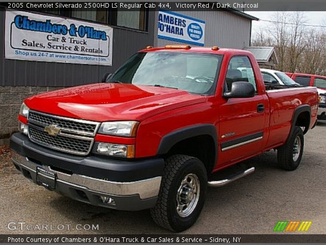 2005 Chevrolet Silverado 2500HD LS Regular Cab 4x4 in Victory Red