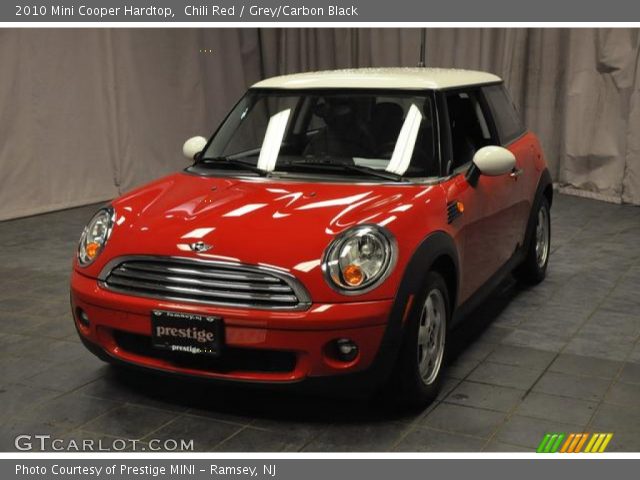 2010 Mini Cooper Hardtop in Chili Red