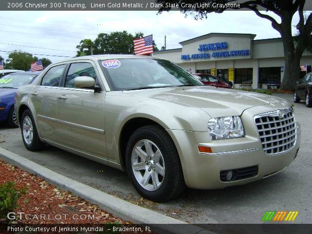 2006 Chrysler 300 Touring in Linen Gold Metallic