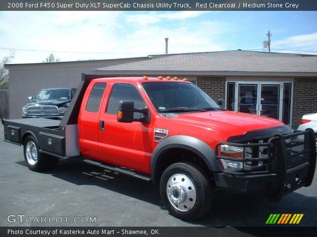 2008 Ford F450 Super Duty XLT SuperCab Chassis Utility Truck in Red Clearcoat