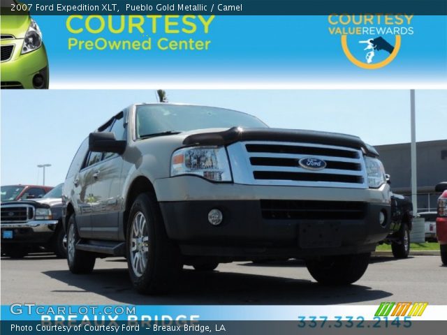 2007 Ford Expedition XLT in Pueblo Gold Metallic