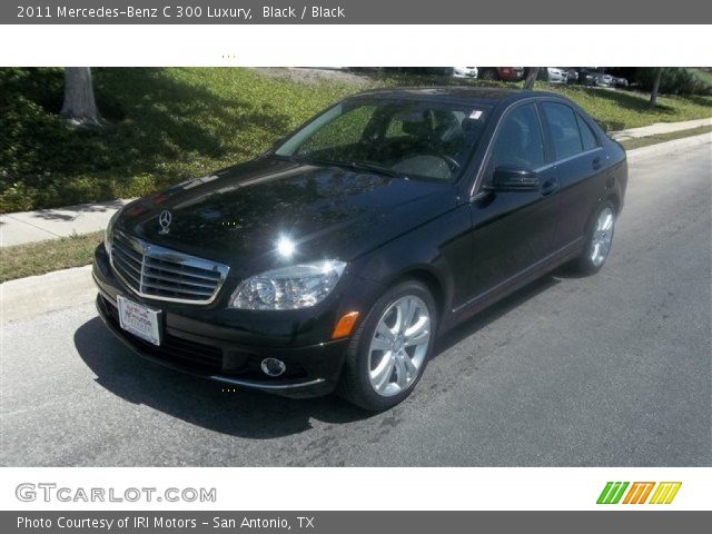 2011 Mercedes-Benz C 300 Luxury in Black