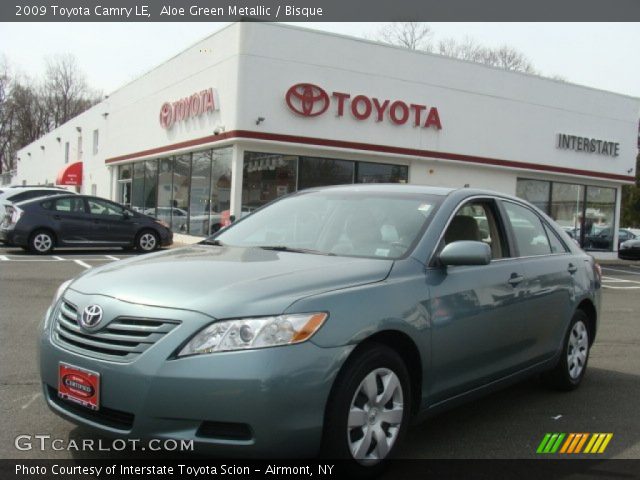 2009 Toyota Camry LE in Aloe Green Metallic