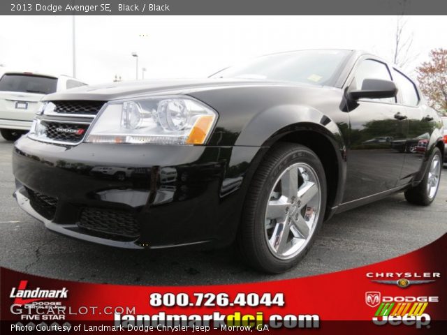 2013 Dodge Avenger SE in Black