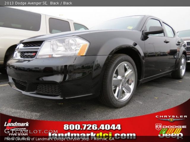 2013 Dodge Avenger SE in Black