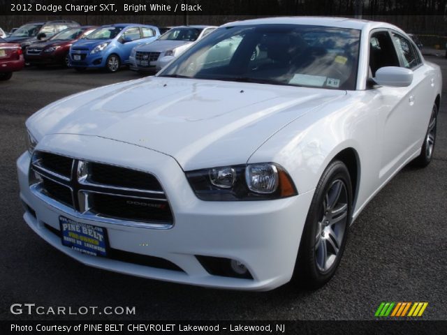 2012 Dodge Charger SXT in Bright White