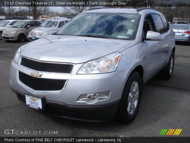 2010 Chevrolet Traverse LT in Silver Ice Metallic
