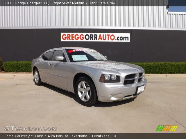 2010 Dodge Charger SXT in Bright Silver Metallic