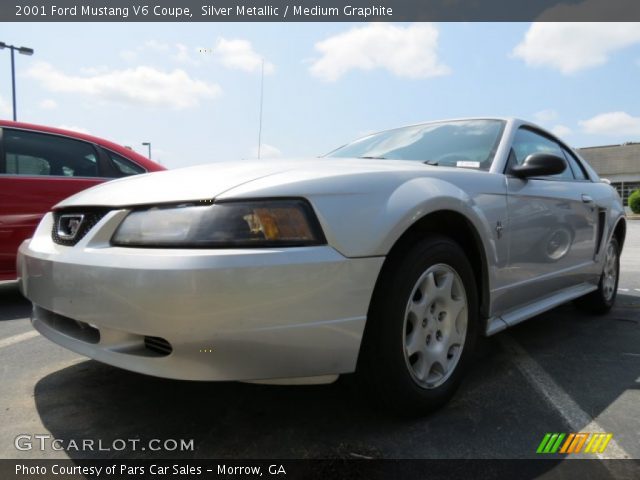 2001 Ford Mustang V6 Coupe in Silver Metallic