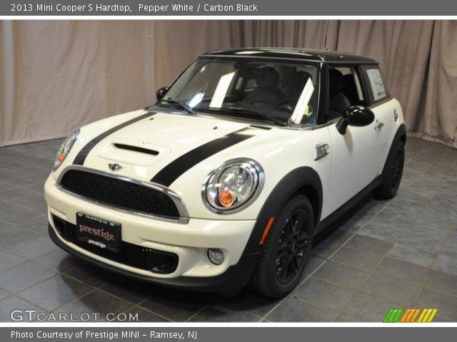 2013 Mini Cooper S Hardtop in Pepper White